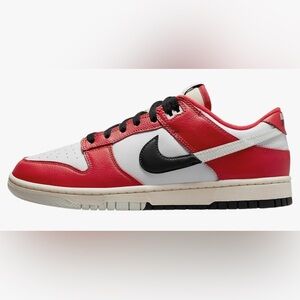 Nike Dunk Low Sneakers University Red/Black-chicago Split W10.5 / M9